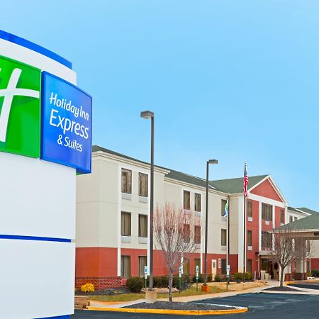 Holiday Inn Express & Suites Carneys Point - Pennsville By Ihg Extérieur photo