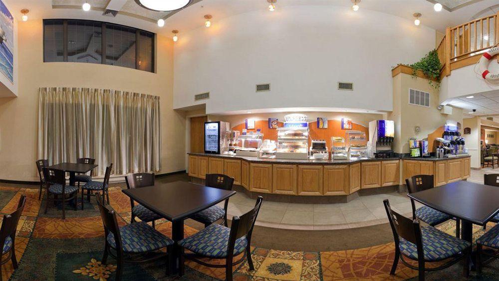 Holiday Inn Express & Suites Carneys Point - Pennsville By Ihg Extérieur photo