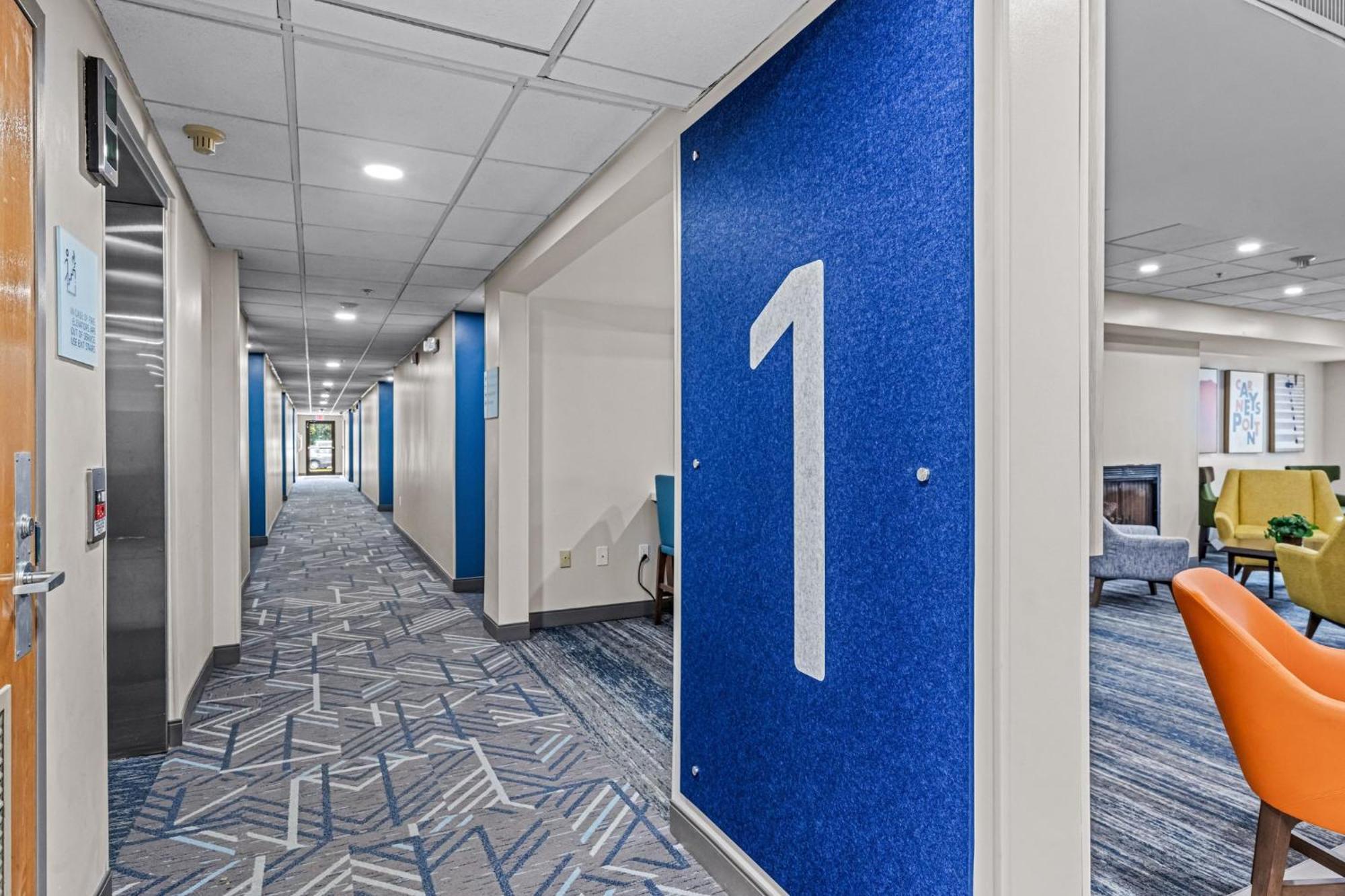 Holiday Inn Express & Suites Carneys Point - Pennsville By Ihg Extérieur photo