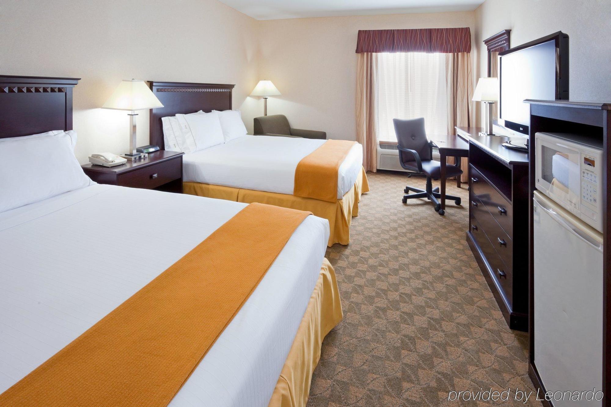 Holiday Inn Express & Suites Carneys Point - Pennsville By Ihg Chambre photo