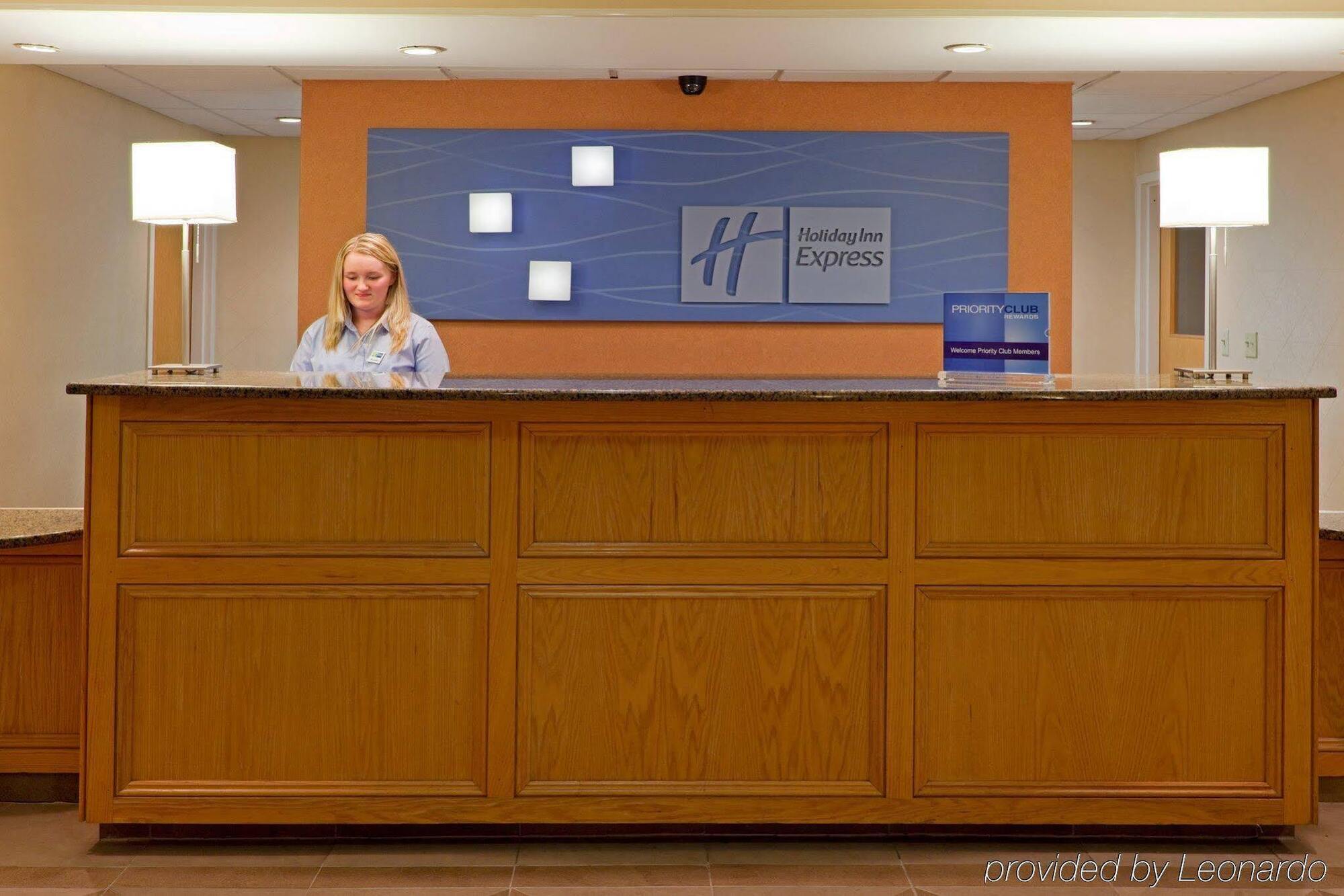 Holiday Inn Express & Suites Carneys Point - Pennsville By Ihg Extérieur photo
